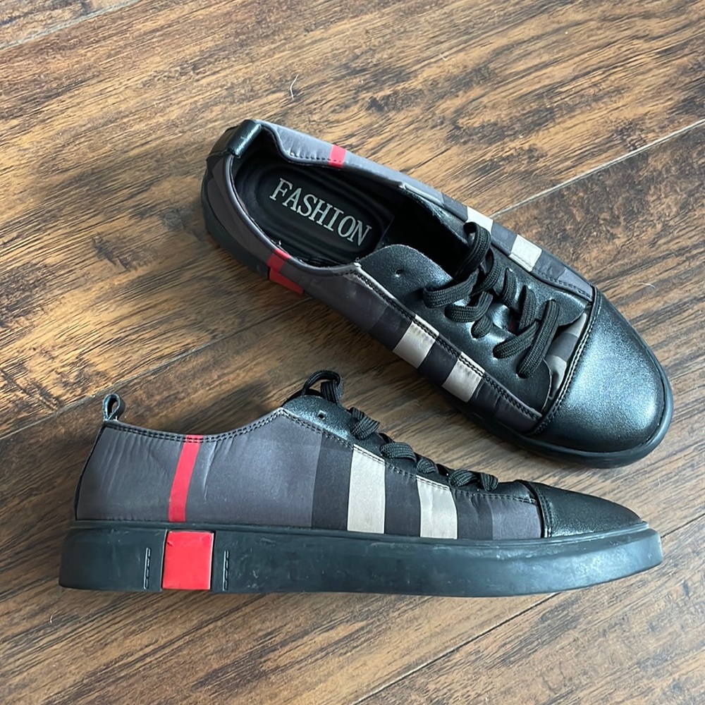 Fashion sneakers, size 40